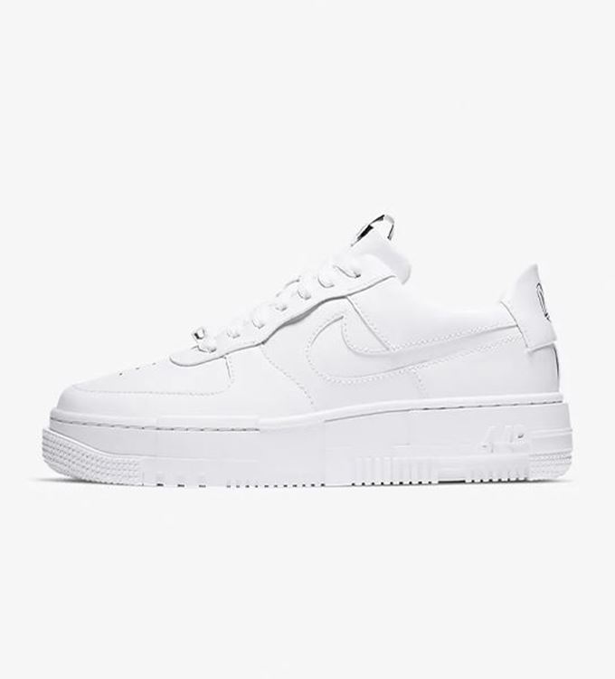 تصویر کتونی نایک ایرفورس 1 پیکسل سفید