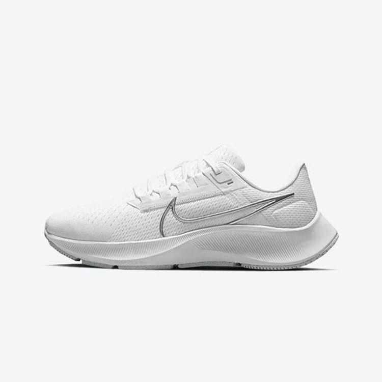 تصویر نایک ایر زوم پگاسوس 38 سفید نقره ای