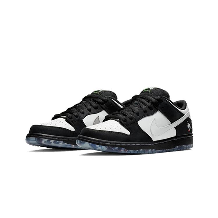 تصویر Nike Dunk SB Low Panda Pigeon