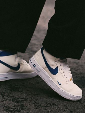 تصویر دسته بندی برای سرکار میخوام