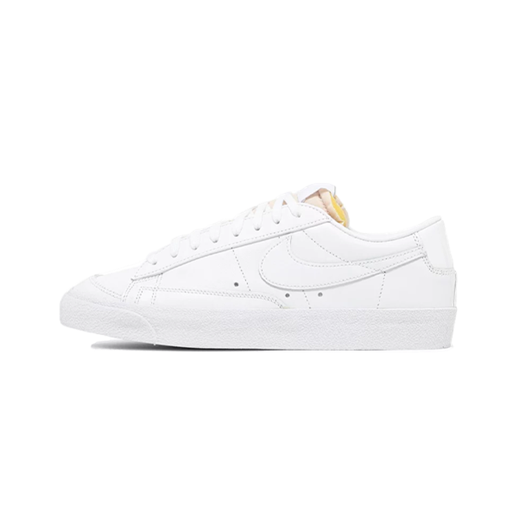 تصویر Nike Blazer Low 77 Vintage Triple White